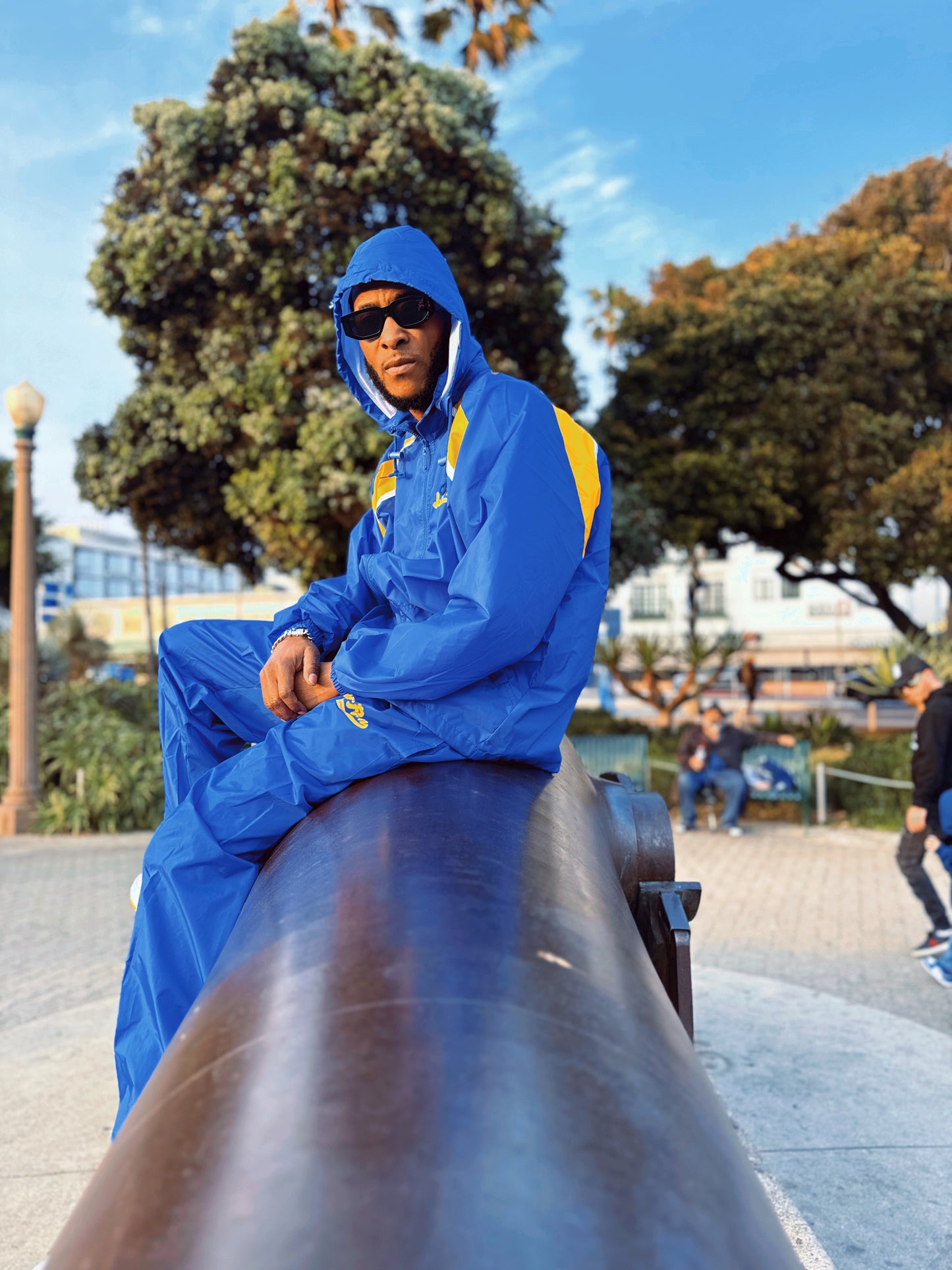 Track suit